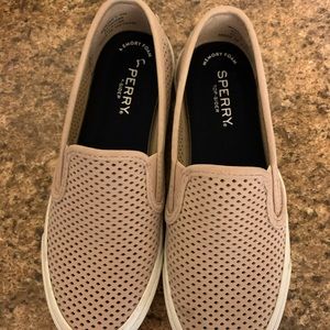 Sperry shoes